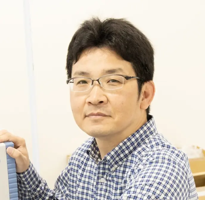 Associate Professor Akiyoshi Hirayama